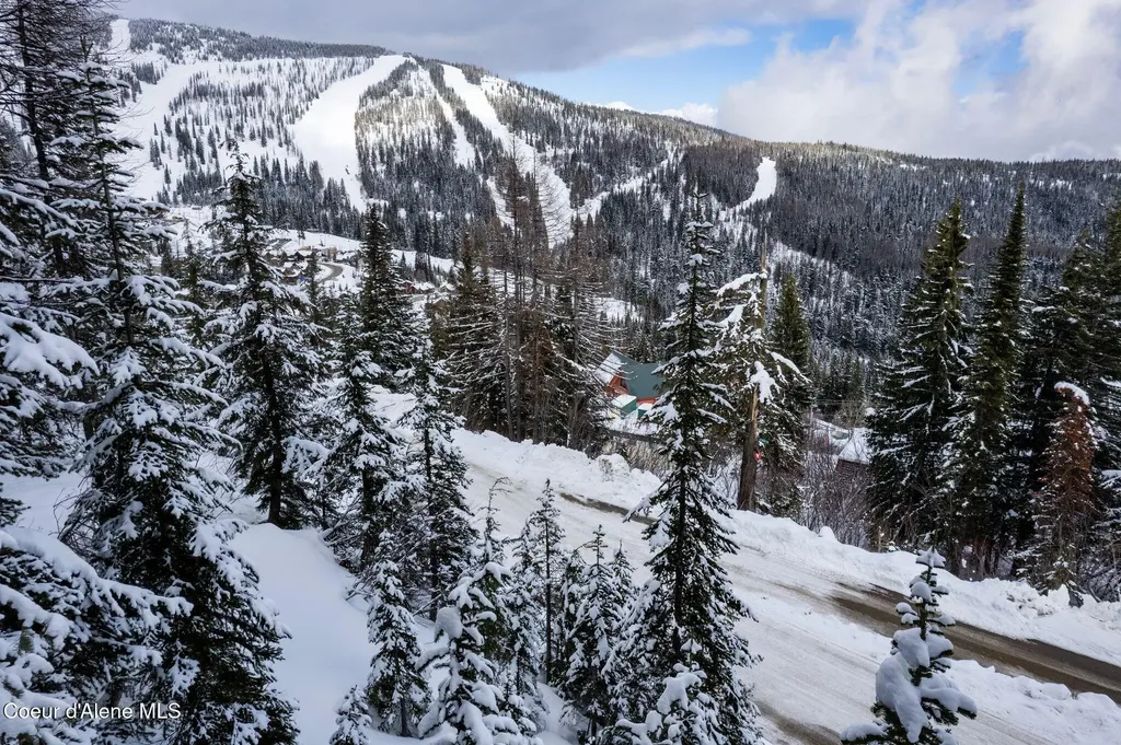 Nna Mogul Hill Blk 1 Lot 10 Sandpoint ID 83864