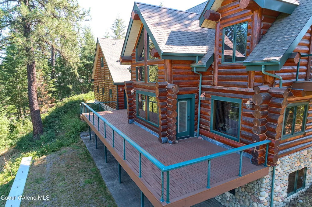 19257 N Ella Road Rathdrum ID 83858