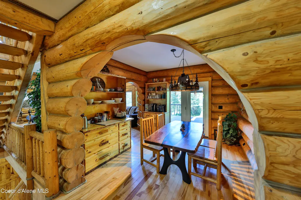 19257 N Ella Road Rathdrum ID 83858