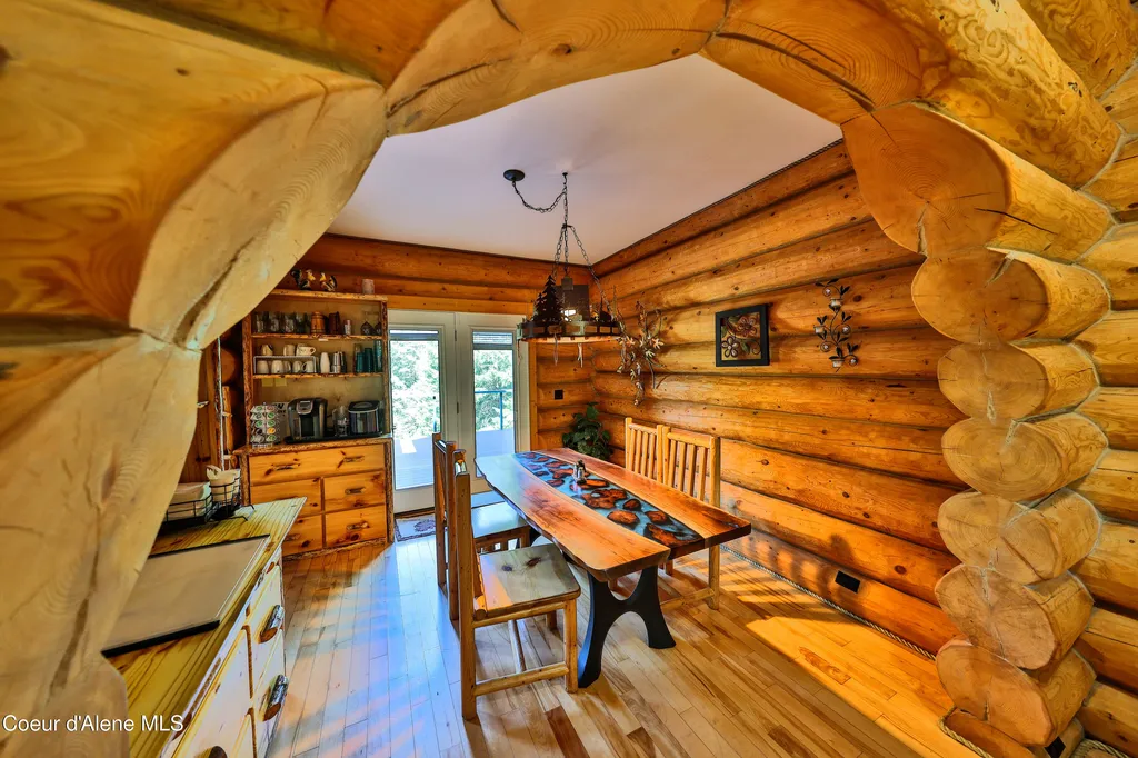 19257 N Ella Road Rathdrum ID 83858