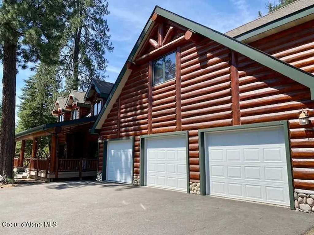 19257 N Ella Road Rathdrum ID 83858