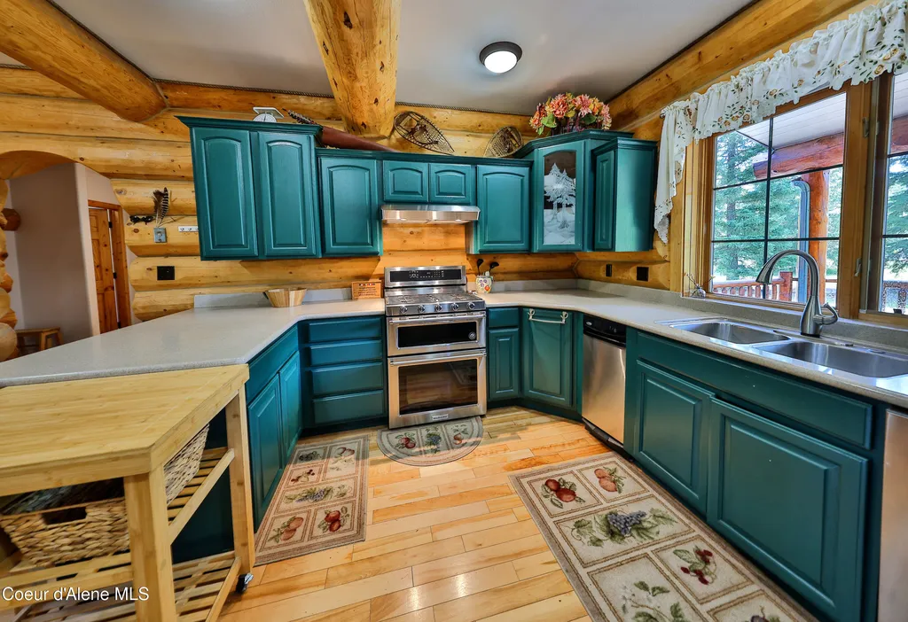 19257 N Ella Road Rathdrum ID 83858