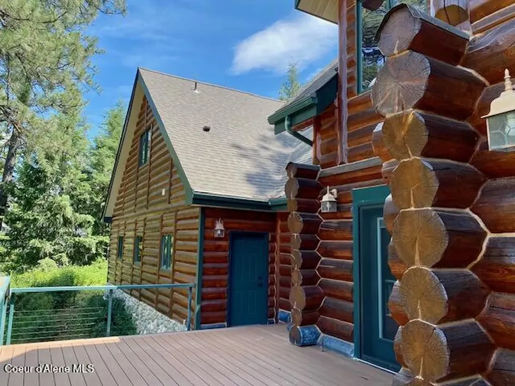 19257 N Ella Road Rathdrum ID 83858