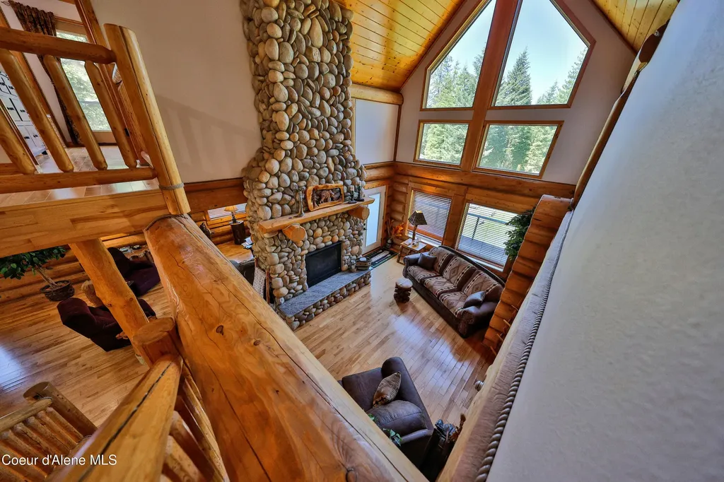 19257 N Ella Road Rathdrum ID 83858
