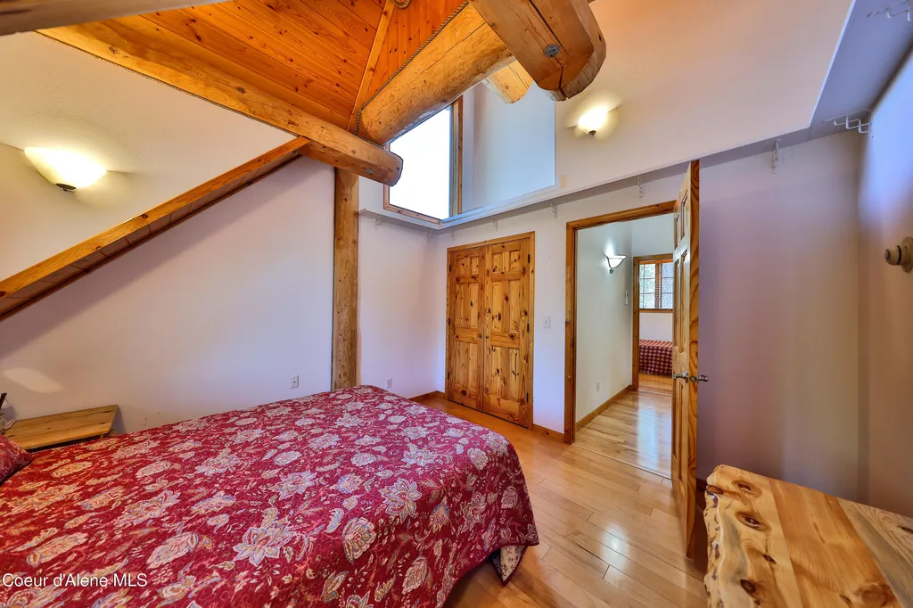 19257 N Ella Road Rathdrum ID 83858