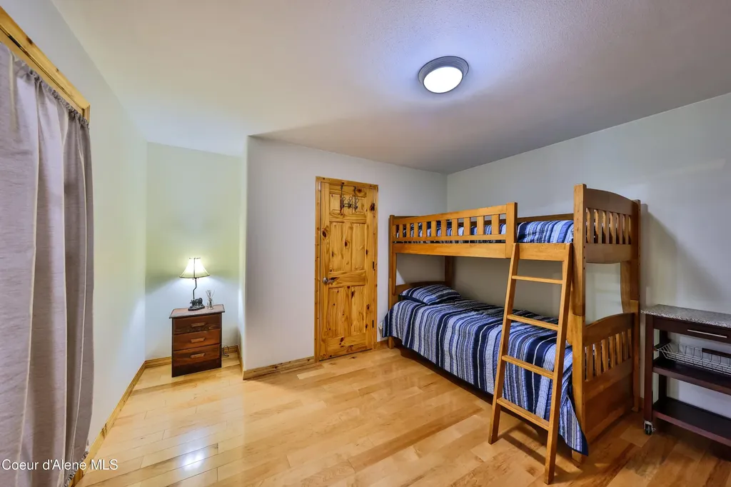 19257 N Ella Road Rathdrum ID 83858