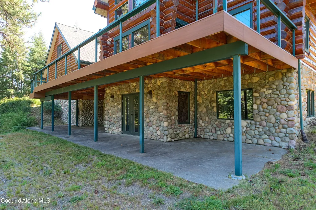 19257 N Ella Road Rathdrum ID 83858