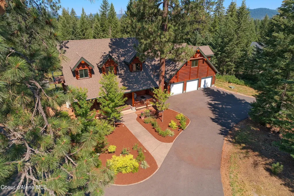 19257 N Ella Road Rathdrum ID 83858