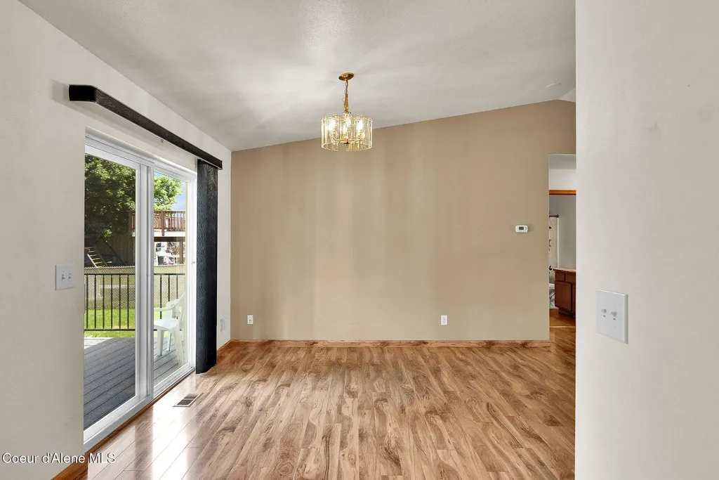 8868 N Davis Circle Hayden ID 83835