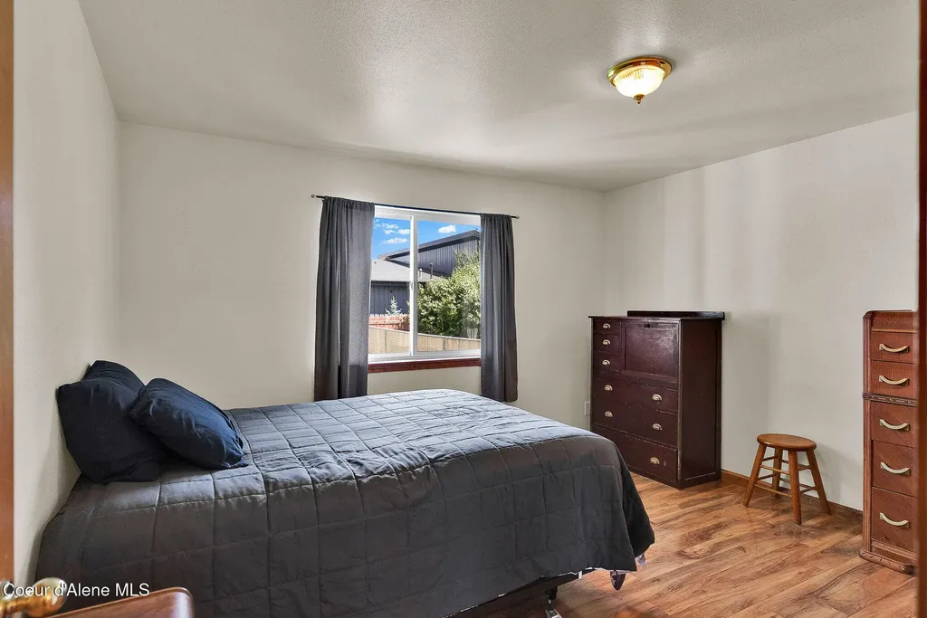 8868 N Davis Circle Hayden ID 83835