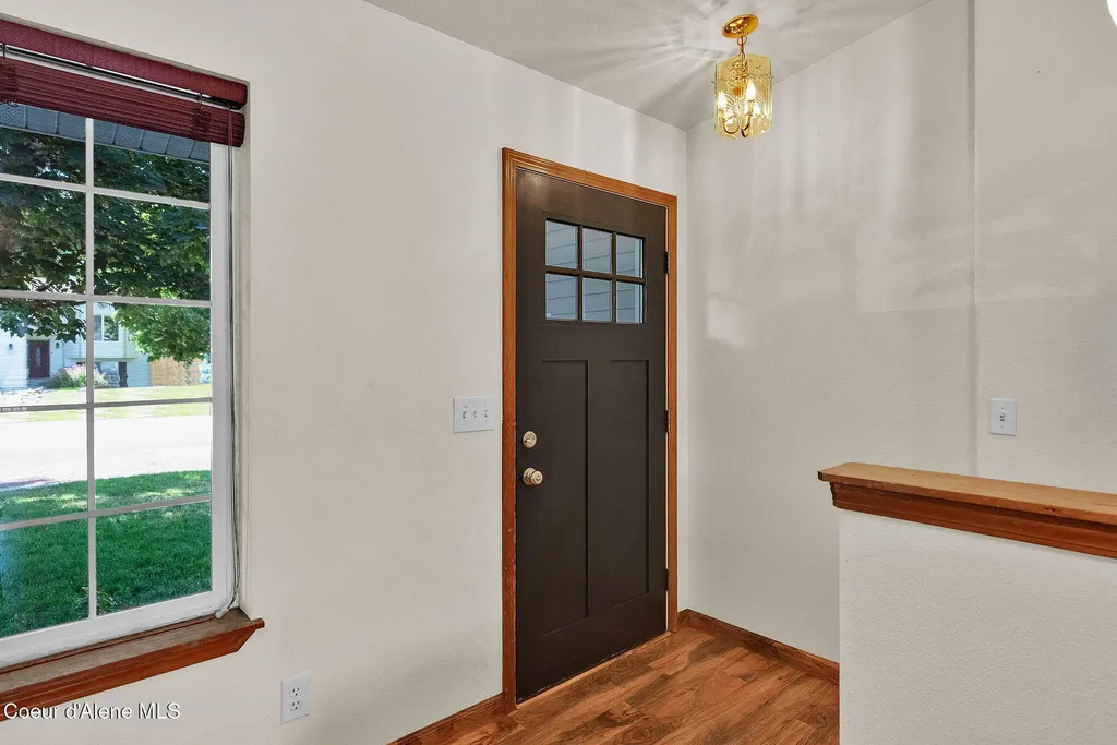 8868 N Davis Circle Hayden ID 83835