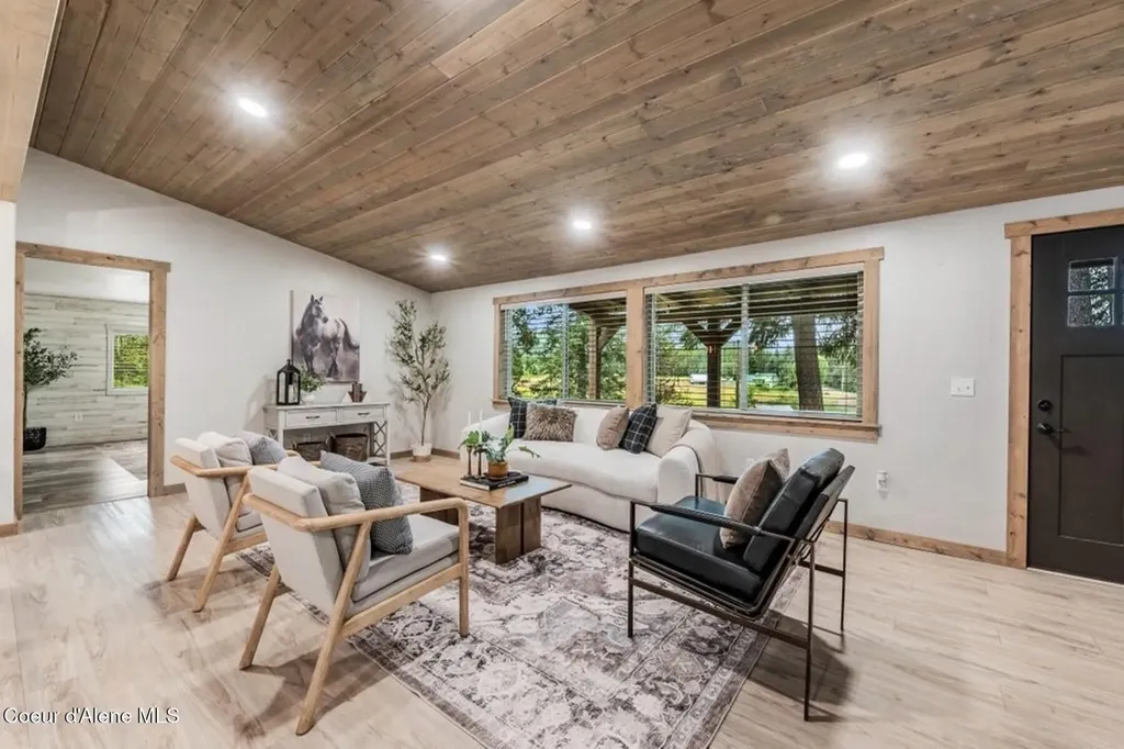 477 Holley Glen Road Priest River ID 83856