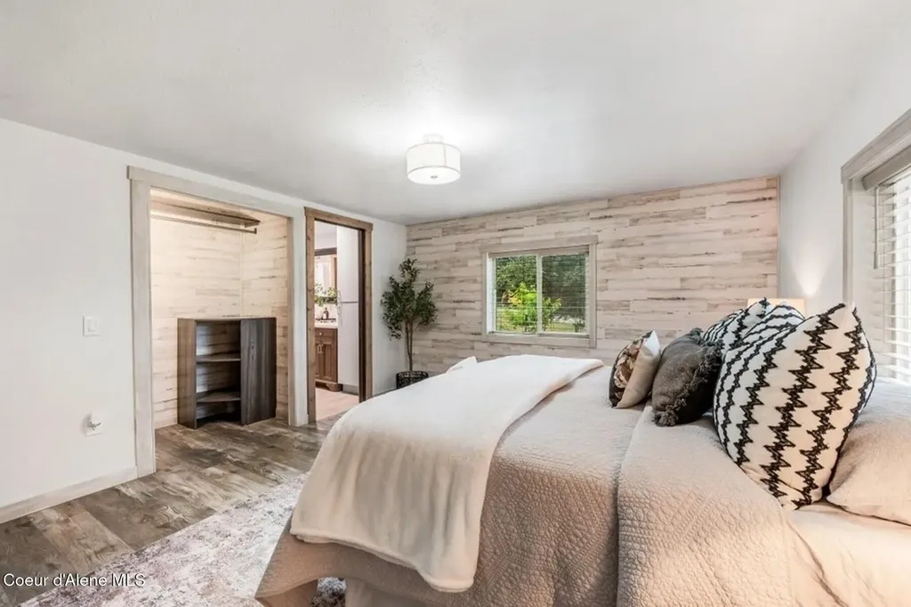 477 Holley Glen Road Priest River ID 83856
