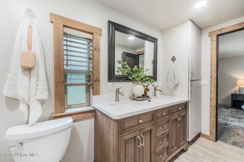 477 Holley Glen Road Priest River ID 83856