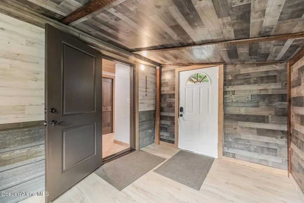 477 Holley Glen Road Priest River ID 83856