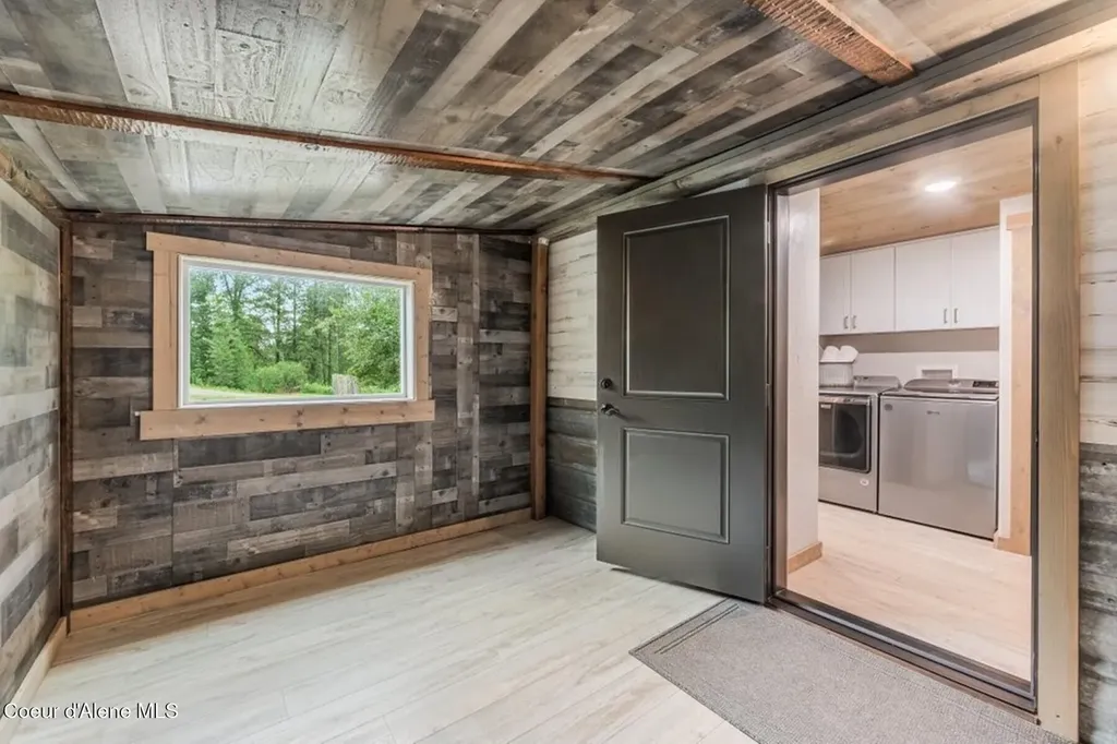 477 Holley Glen Road Priest River ID 83856