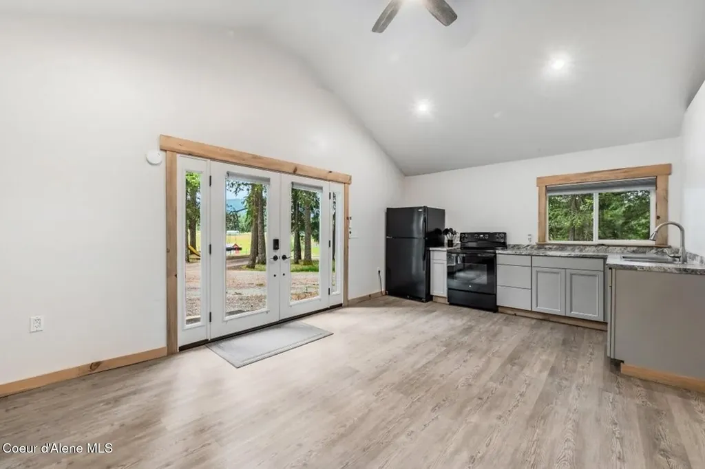 477 Holley Glen Road Priest River ID 83856