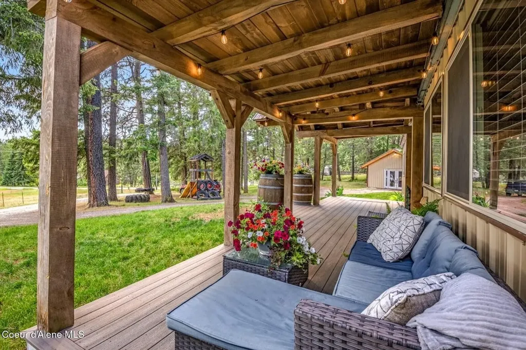 477 Holley Glen Road Priest River ID 83856