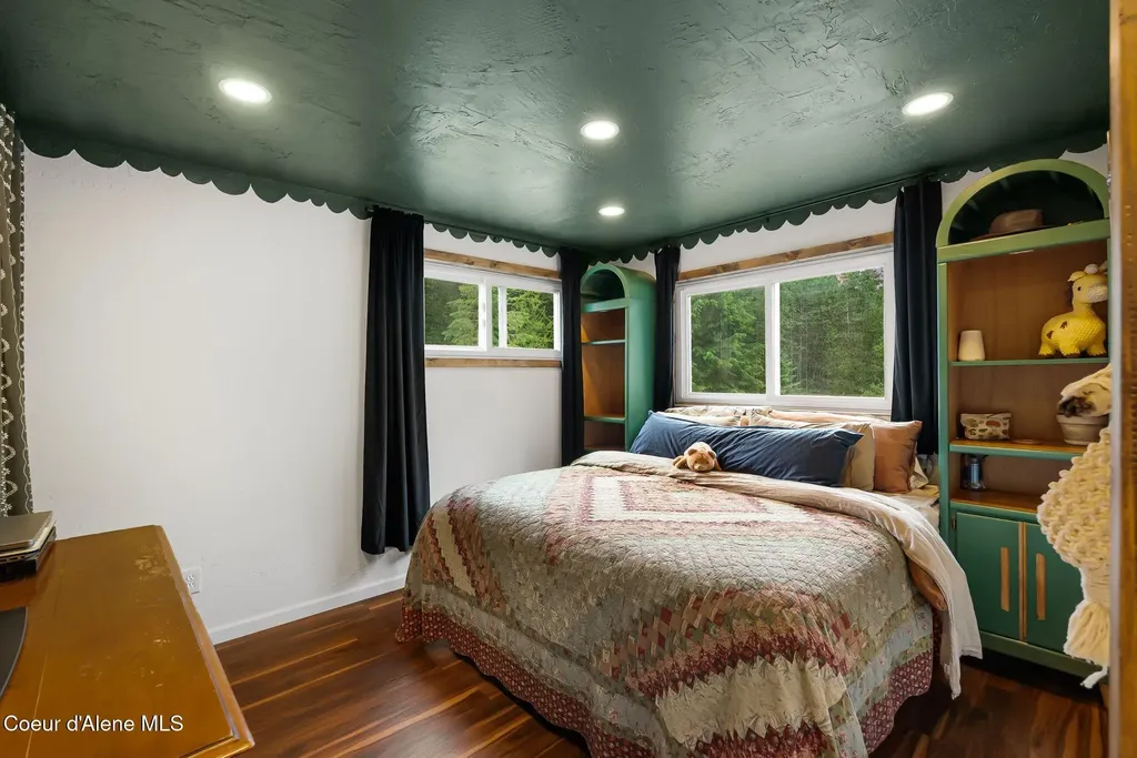 840 Artisan Way Sandpoint ID 83864