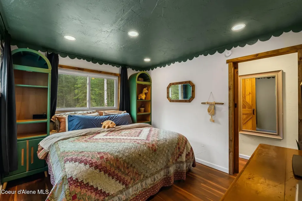 840 Artisan Way Sandpoint ID 83864