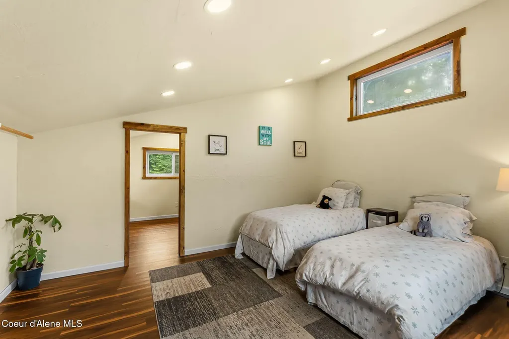 840 Artisan Way Sandpoint ID 83864