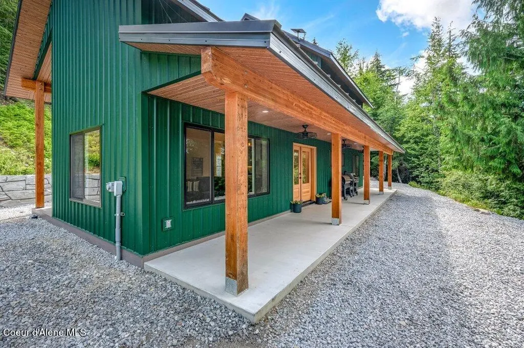 149 Idyllwild Road Sagle ID 83860