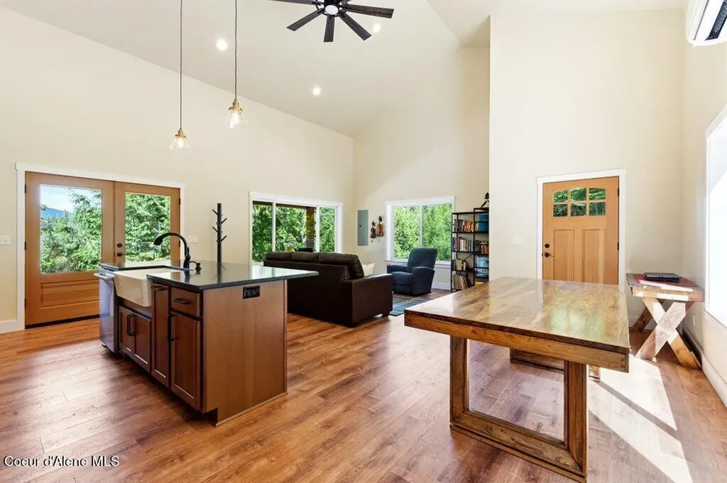 149 Idyllwild Road Sagle ID 83860