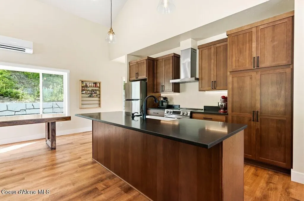 149 Idyllwild Road Sagle ID 83860