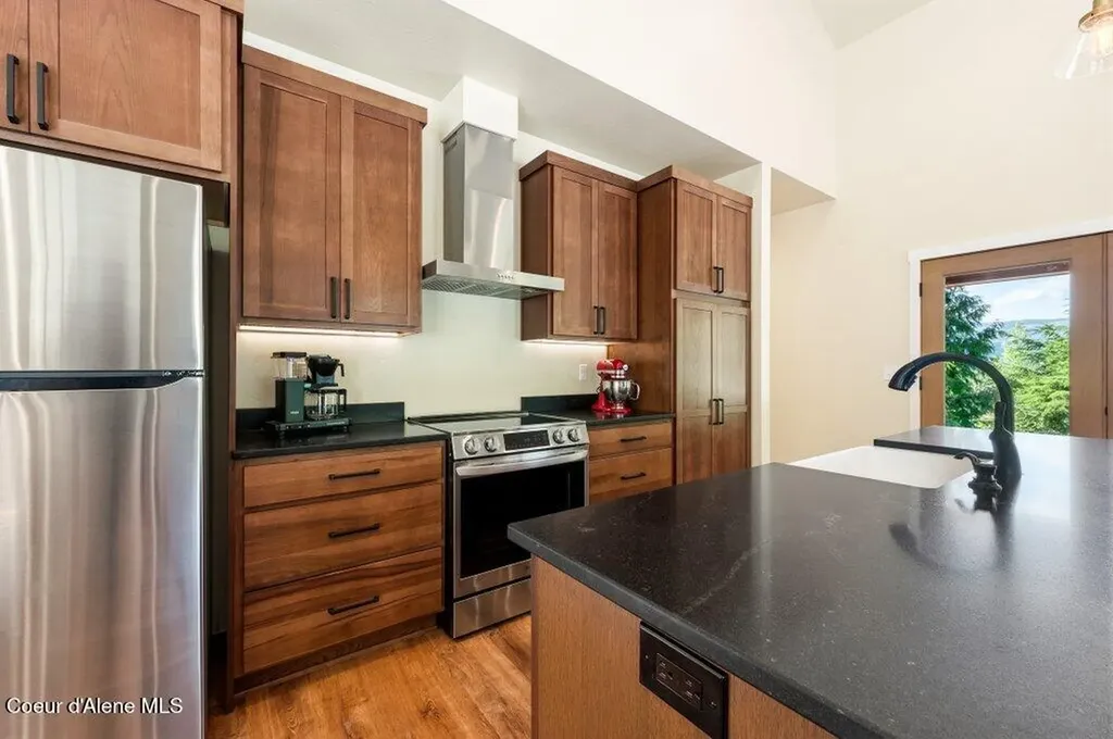 149 Idyllwild Road Sagle ID 83860