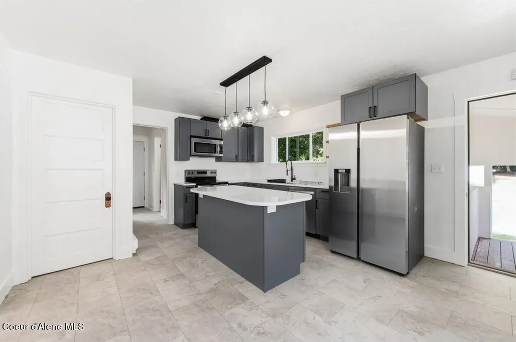 420 S Main Street Kellogg ID 83837