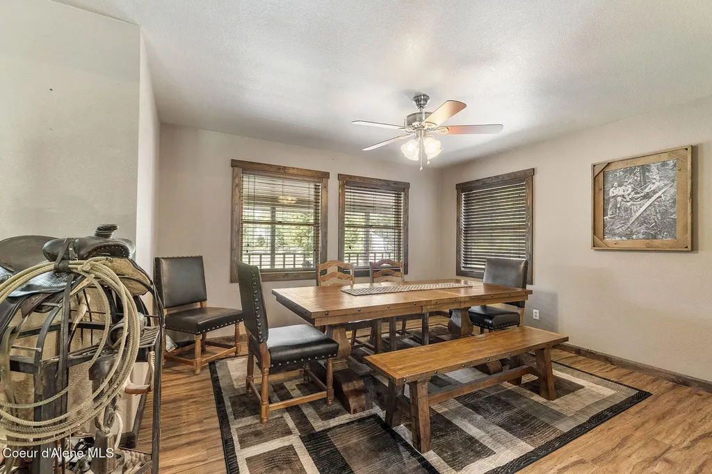 4684 E Wildlife Trail Hayden ID 83835