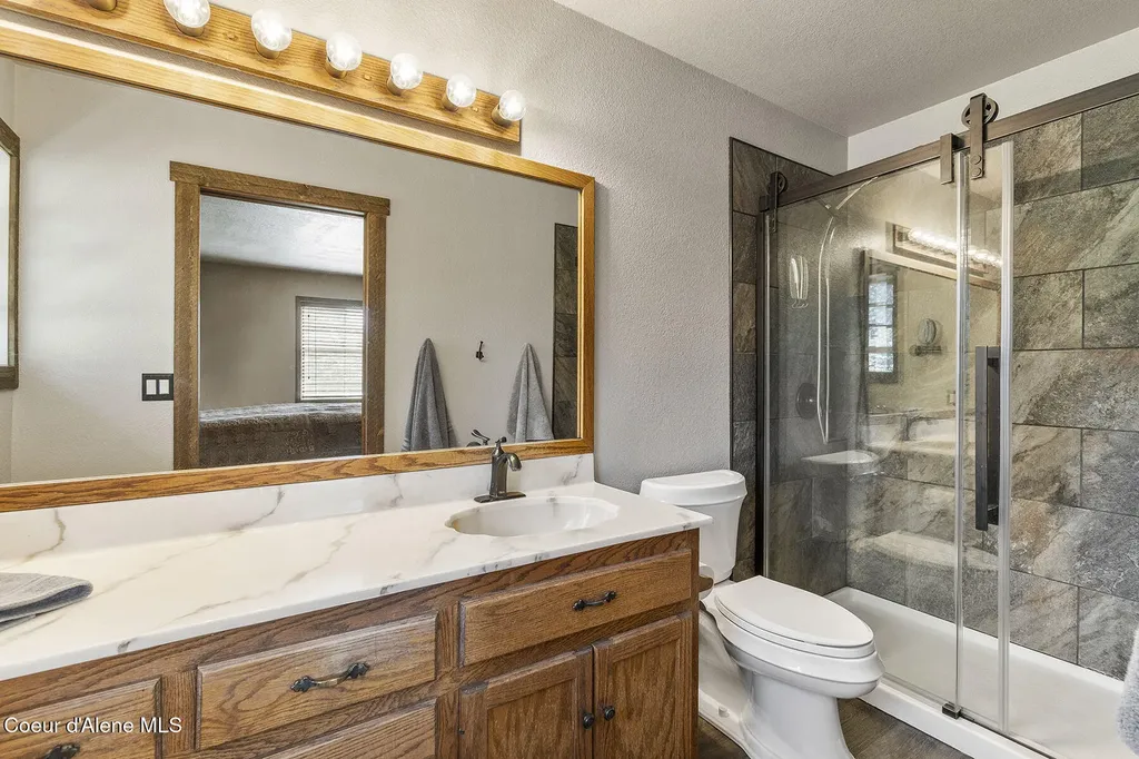 4684 E Wildlife Trail Hayden ID 83835