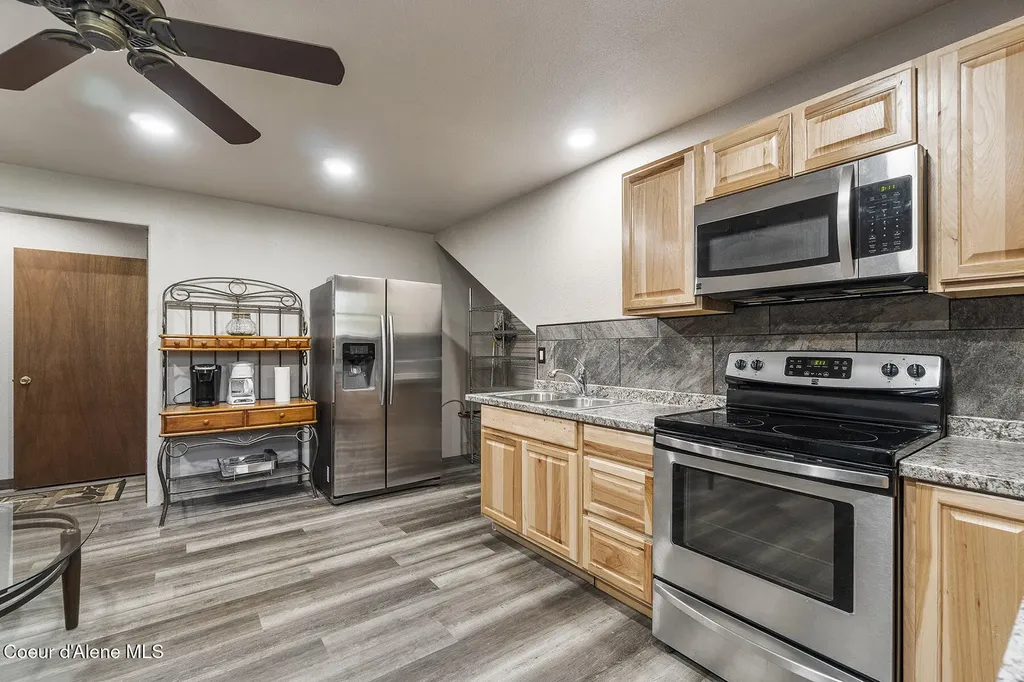 4684 E Wildlife Trail Hayden ID 83835