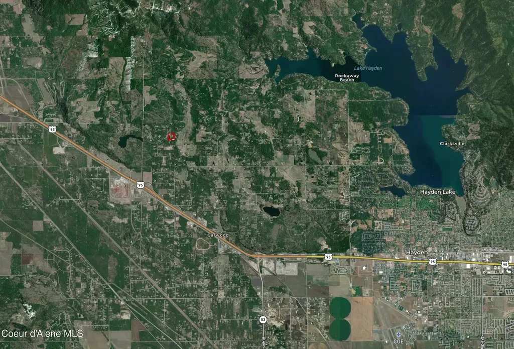 4684 E Wildlife Trail Hayden ID 83835