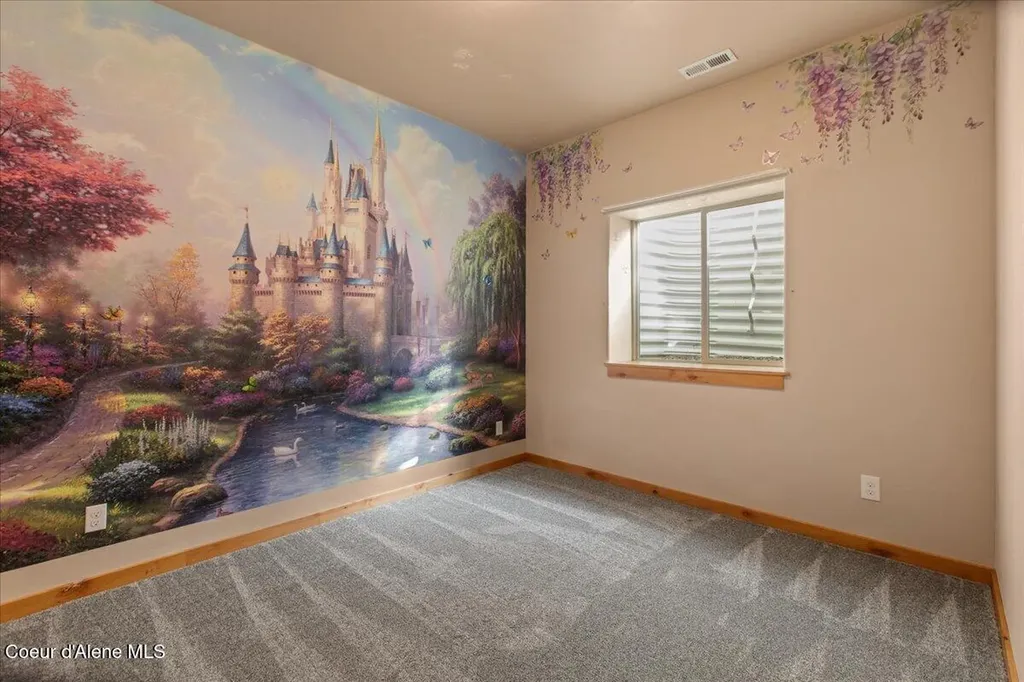 17727 S Bull Run Road Cataldo ID 83810