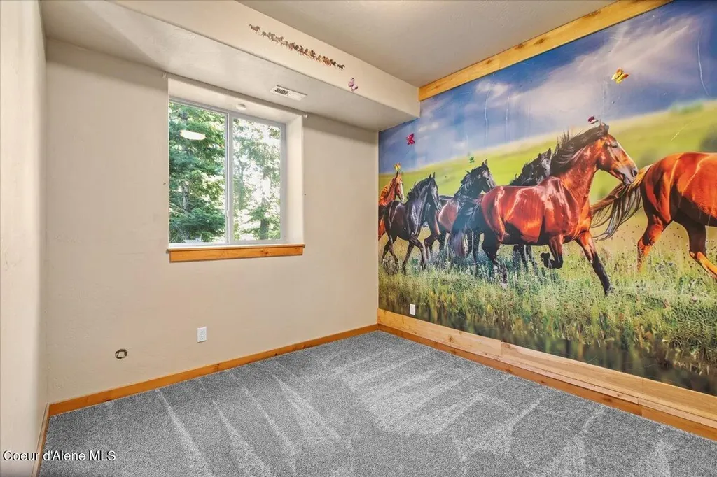 17727 S Bull Run Road Cataldo ID 83810