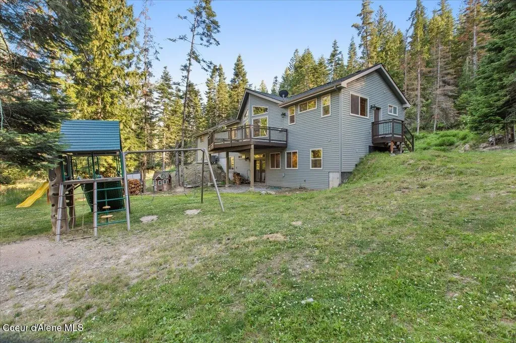 17727 S Bull Run Road Cataldo ID 83810