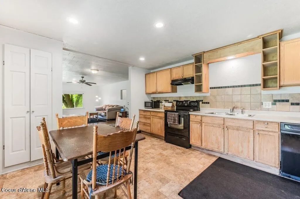 7494 Wells Street Bonners Ferry ID 83805