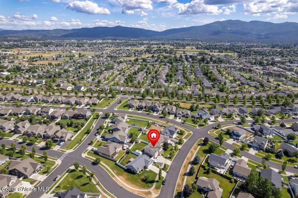 3050 E Thrush Drive Post Falls ID 83854