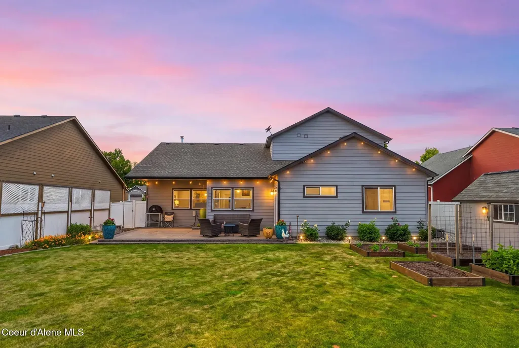 1658 W Boyles Avenue Hayden ID 83835
