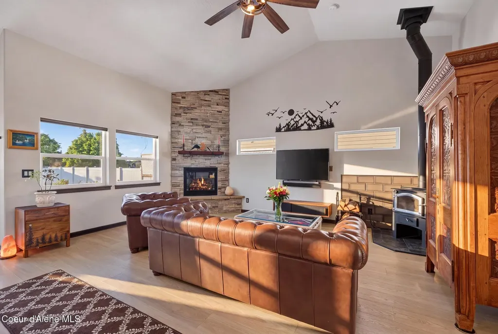 1658 W Boyles Avenue Hayden ID 83835