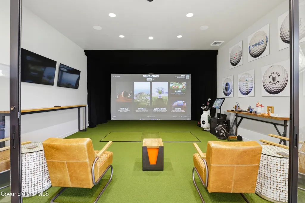 9493 N Government Way Hayden ID 83835
