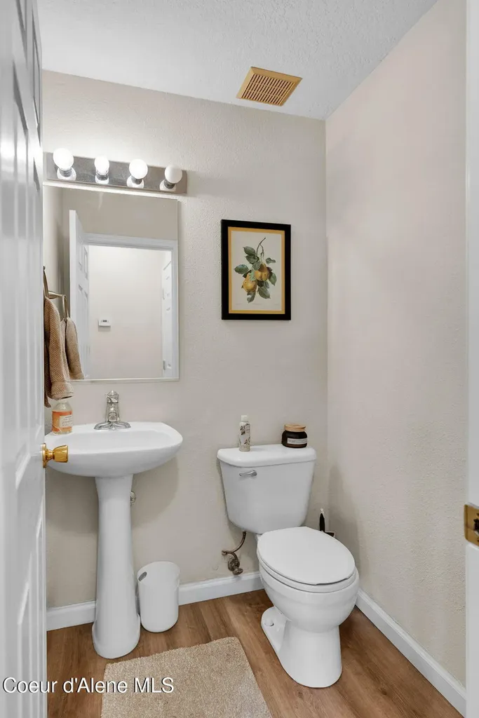 1317 N Forsythia Circle Post Falls ID 83854