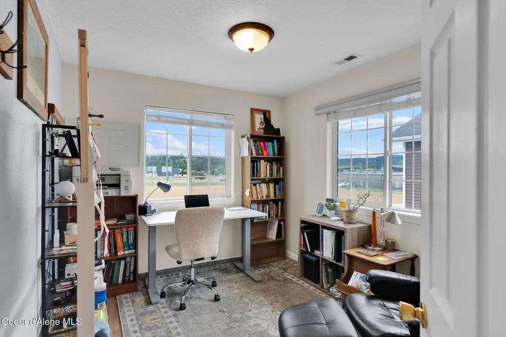 1317 N Forsythia Circle Post Falls ID 83854