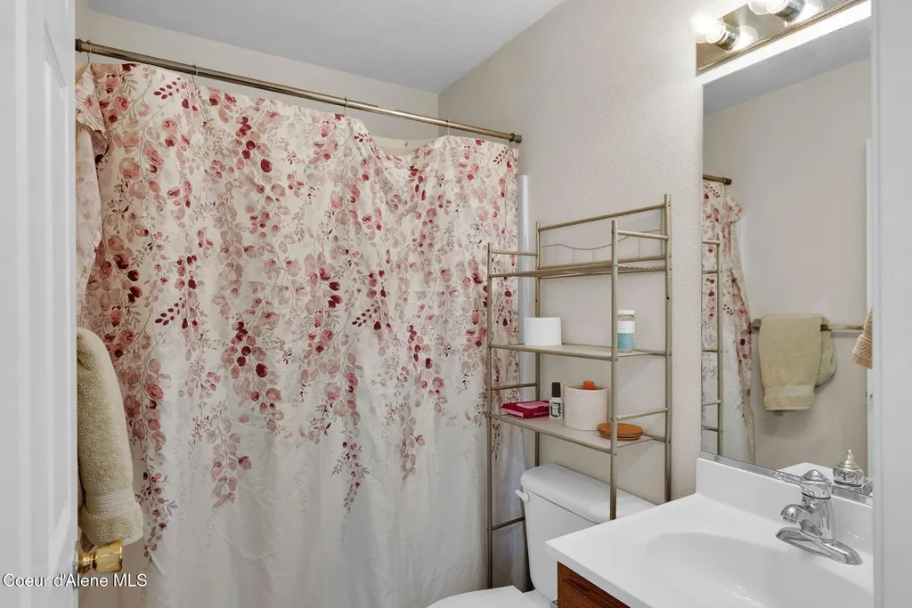 1317 N Forsythia Circle Post Falls ID 83854