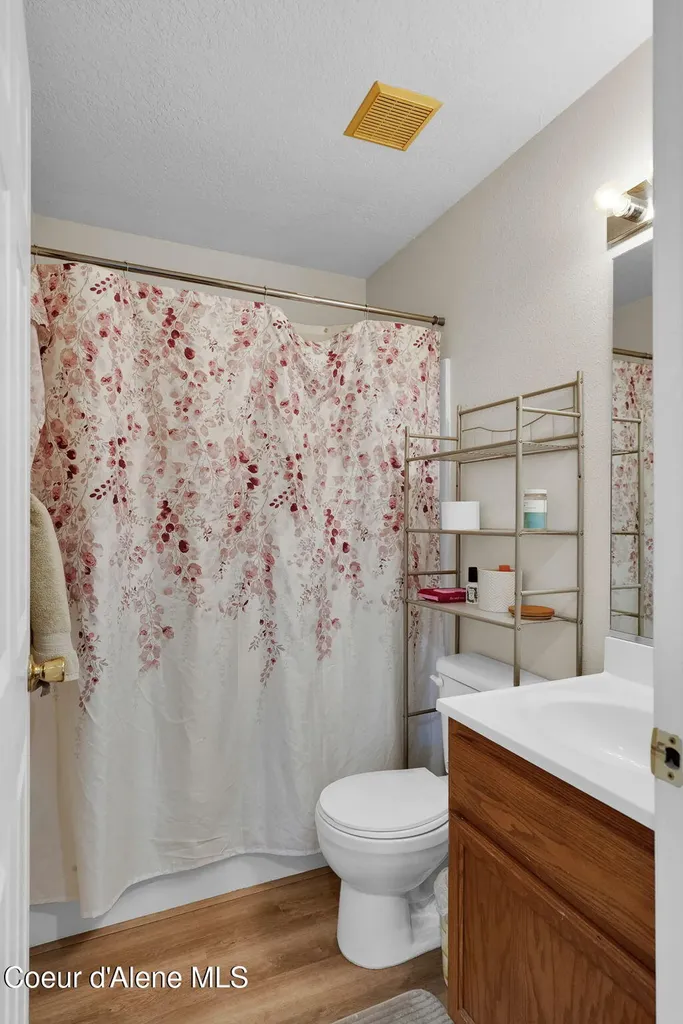1317 N Forsythia Circle Post Falls ID 83854