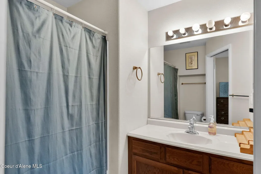 1317 N Forsythia Circle Post Falls ID 83854