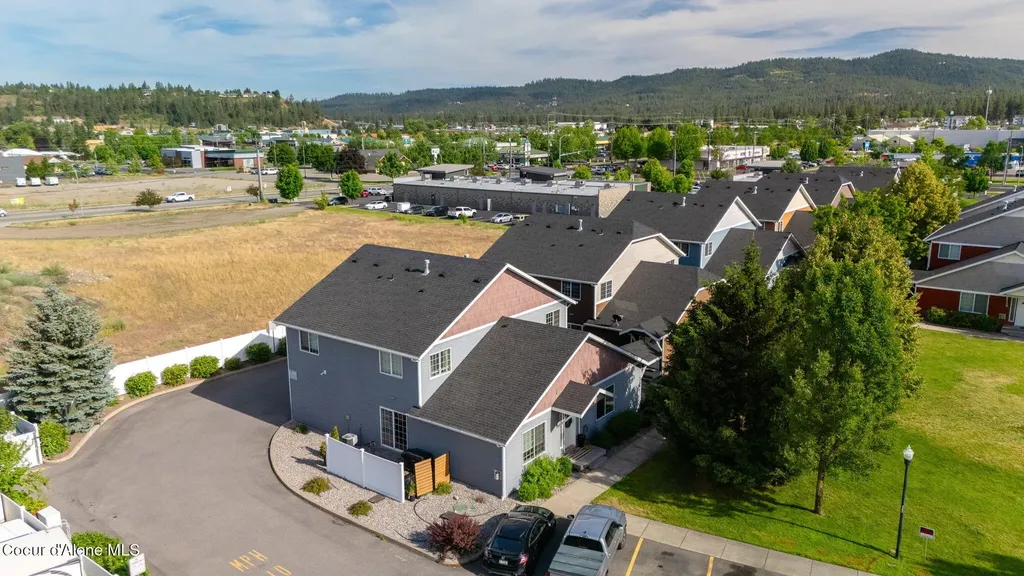 1317 N Forsythia Circle Post Falls ID 83854