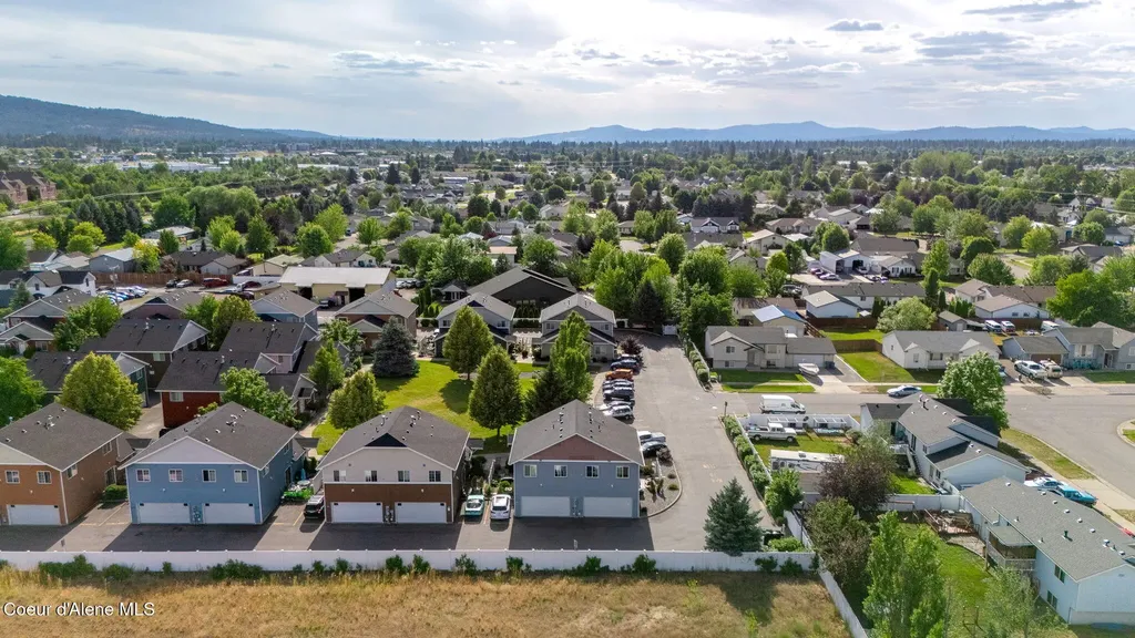 1317 N Forsythia Circle Post Falls ID 83854
