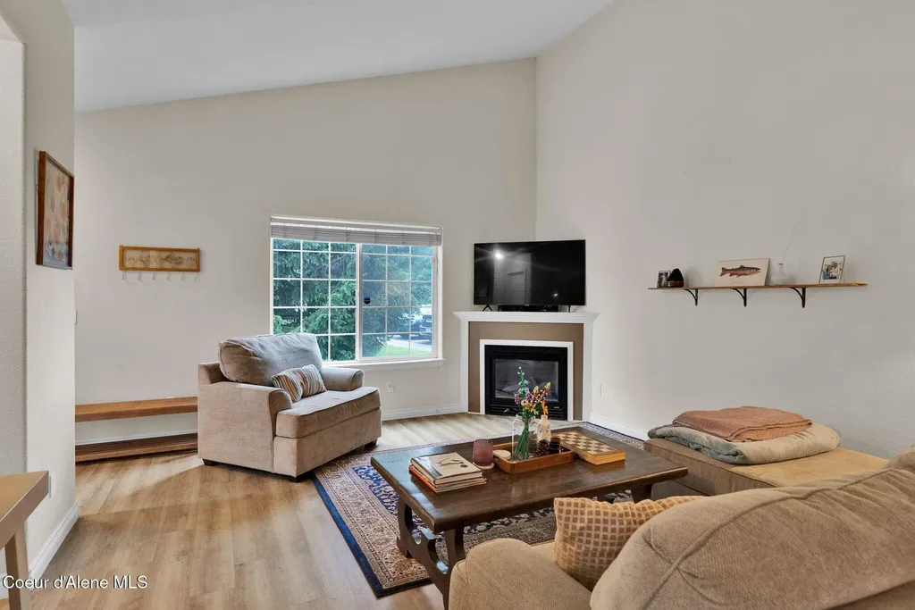 1317 N Forsythia Circle Post Falls ID 83854